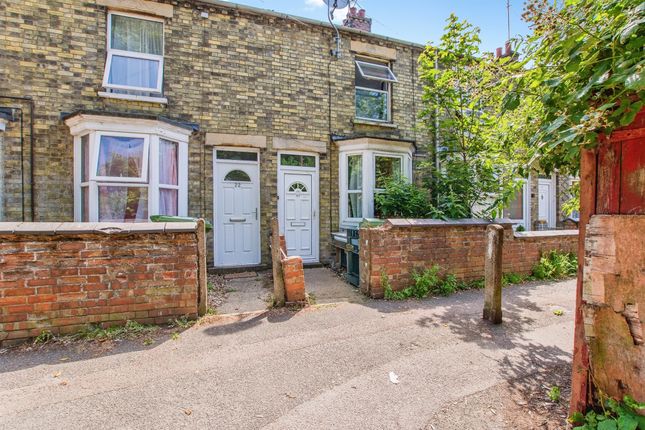 3 bed property, in Marsh Walk, £130,000