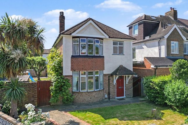 3 bed property, in Woodfield Road, £950,000