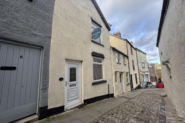 2 bed property, in Hocker Hill Street, £250,000