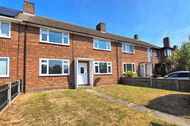 4 bed property, in Queens Crescent, £230,000