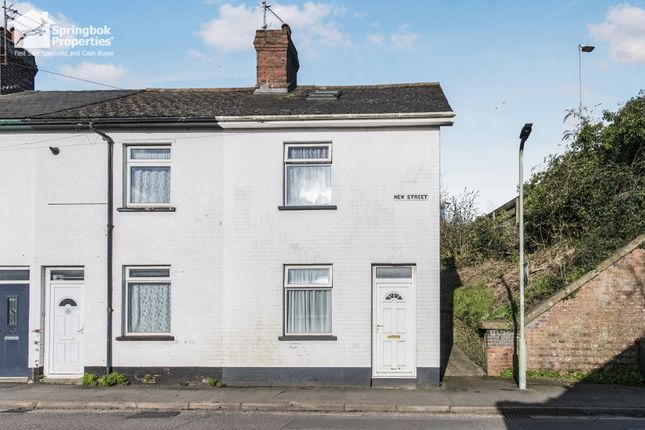 2 bed property, in New Street, £185,000