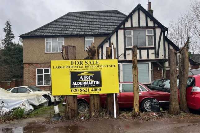 Studio, in Edgware Way, £2,250,000