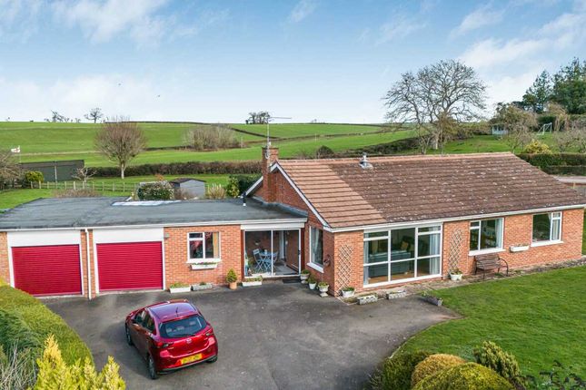 3 bed property, in Bungalow And Large Garden, £535,000