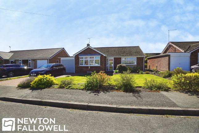 3 bed property, in St. Helens Road, £300,000