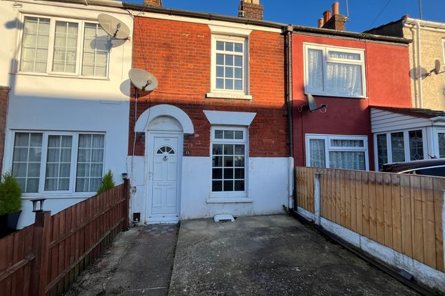 3 bed property, in Tottenham Street, £110,000