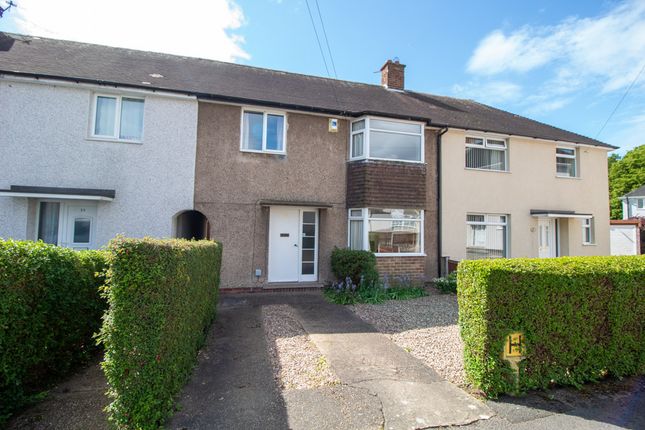 3 bed property, in Penshore Close, £180,000