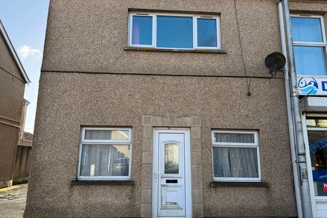 3 bed property, in New Dock Road, £110,000
