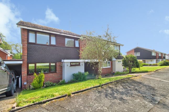 3 bed property, in Larches Road, £260,000