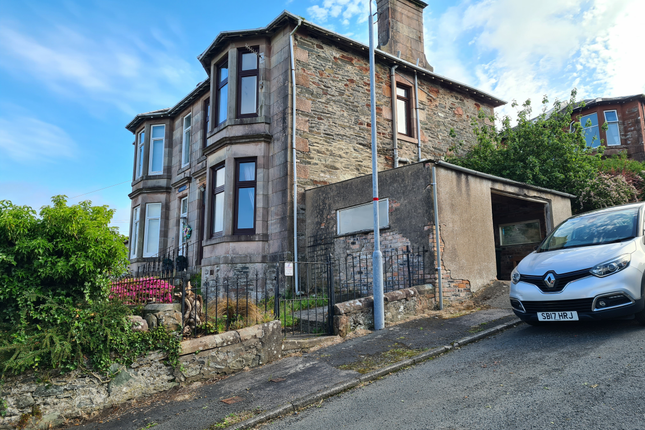 3 bed property, in Glebelands Road, £180,000