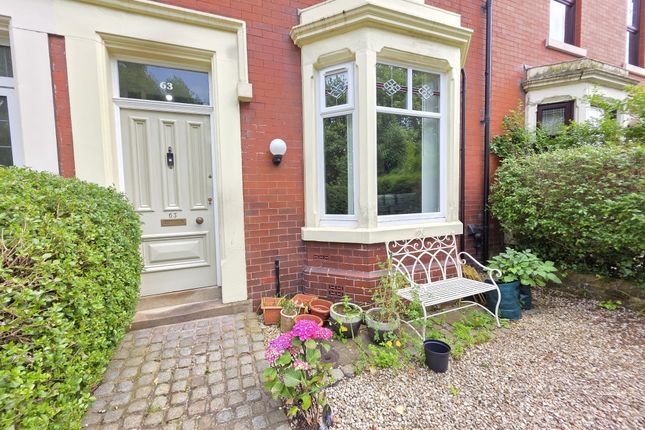 4 bed property, in Symonds Road, £235,000