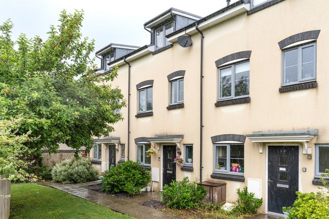 4 bed property, in James Counsell Way, £399,995