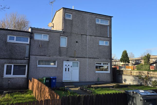 4 bed property, in 11 Beechtrees, £30,000