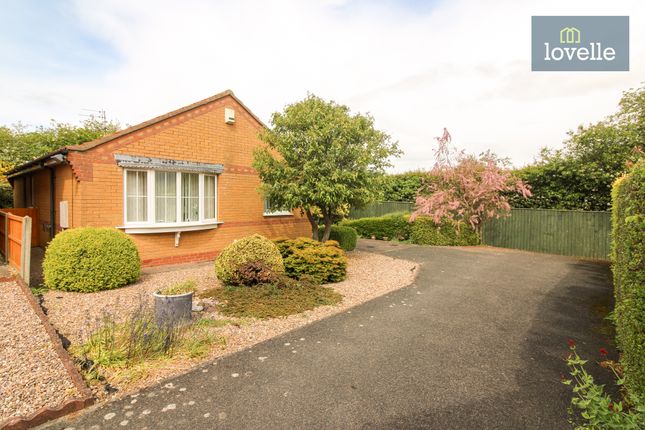 2 bed property, in Kestrel Drive, £249,950