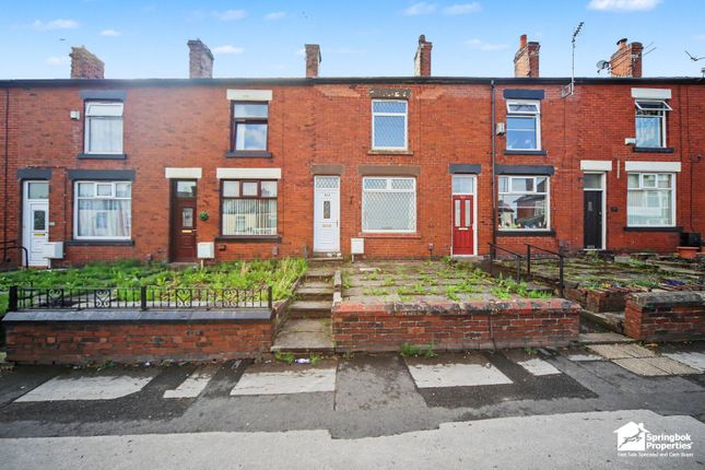 2 bed property, in Wigan Road, £135,000