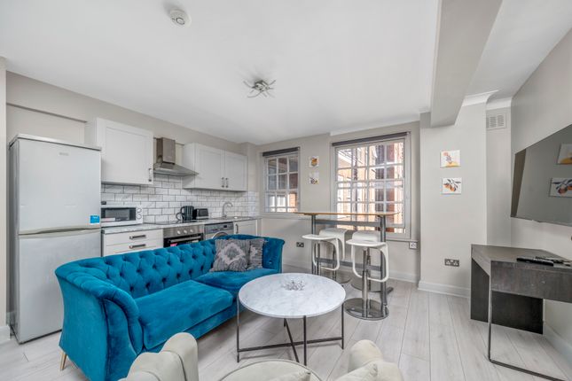 2 bed property, in Edgware Road, £529,994