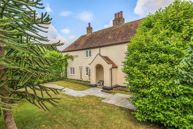 6 bed property, in Rural, £1,850,000