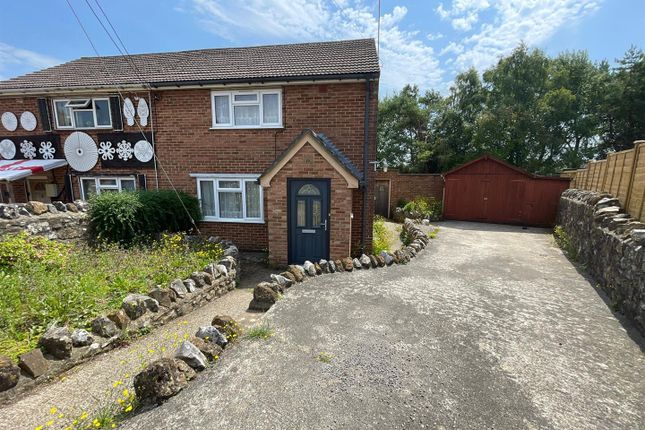 2 bed property, in Langmead Road, £229,500