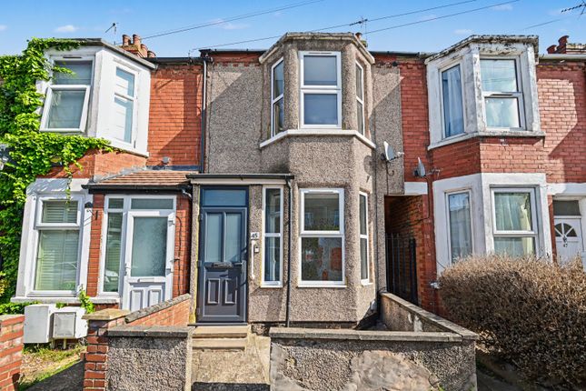 3 bed property, in Graham Road, £199,950