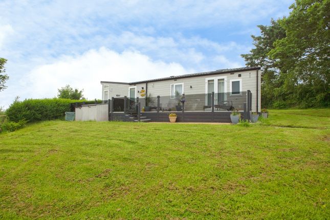 2 bed property, in White Cross, £85,000