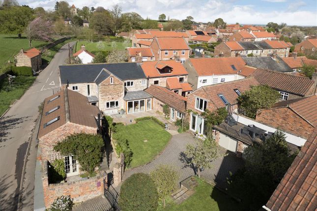 4 bed property, in Stonegate, £1,300,000