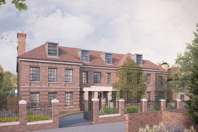 9 bed property, in White Lodge Close, £4,295,000