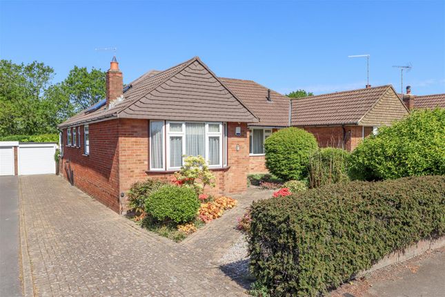 3 bed property, in Treadcroft Drive, £440,000