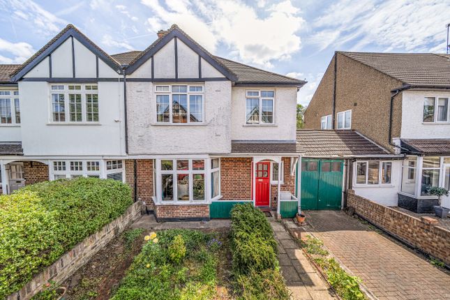 4 bed property, in Parkhill Road, £650,000