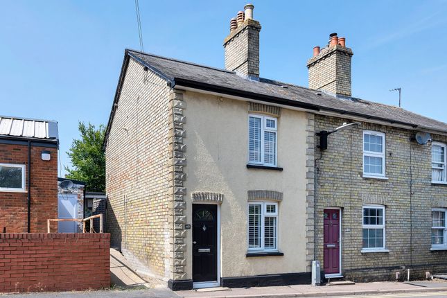 2 bed property, in Mill Road, £300,000