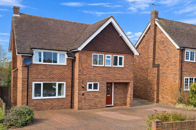4 bed property, in Pigeon Lane, £530,000