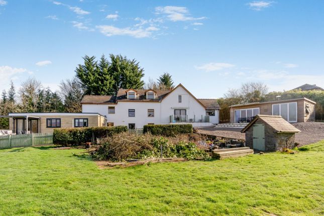 6 bed property, in Llandegveth, £950,000