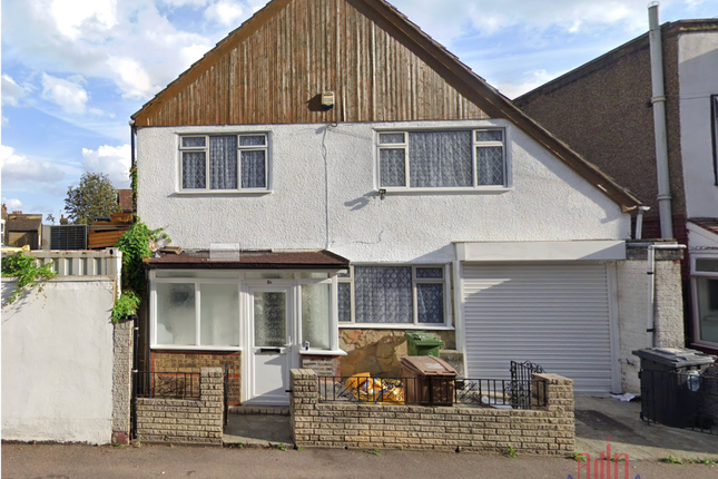 4 bed property, in Wiseman Road, £820,000