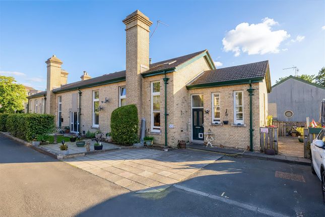 1 bed property, in Constance Place, £299,000