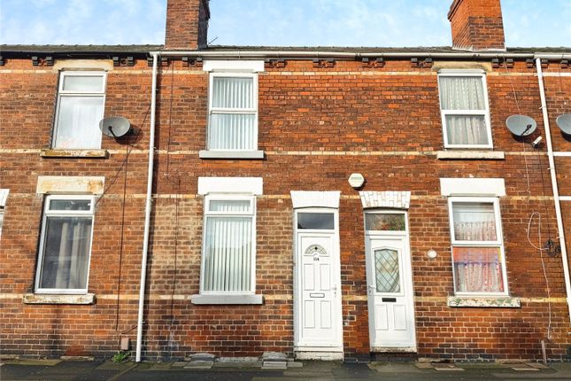 2 bed property, in Shadyside, £60,000
