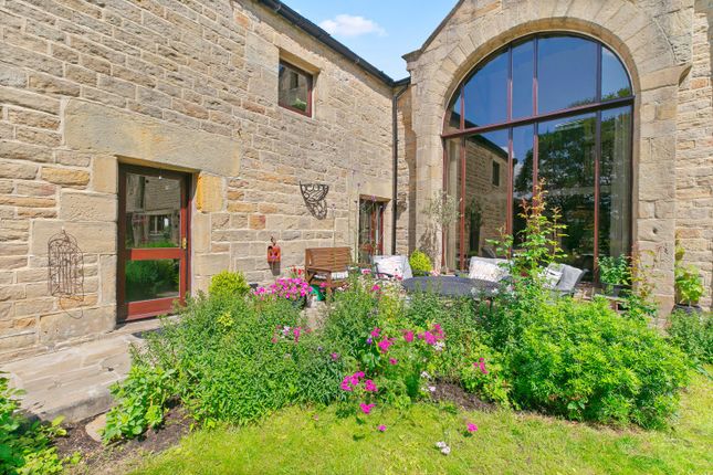 5 bed property, in Leach Way, £500,000