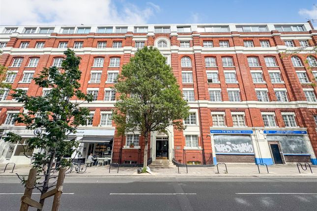 1 bed property, in Judd Street, £265,000