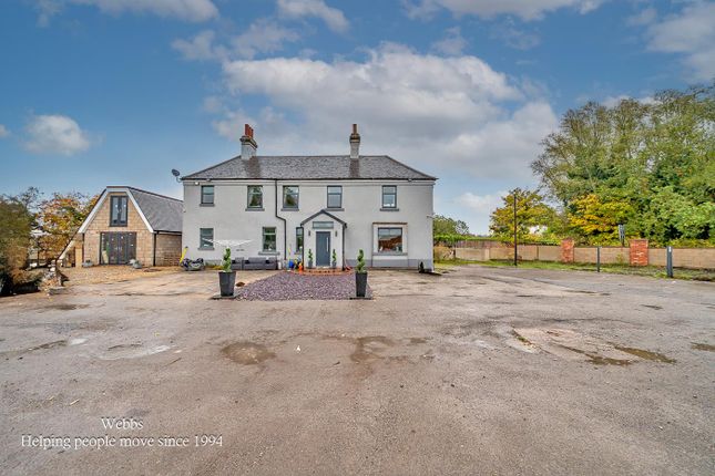 4 bed property, in Lichfield Road, £900,000