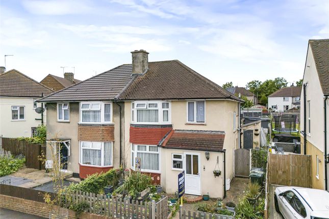 3 bed property, in Alamein Road, £375,000