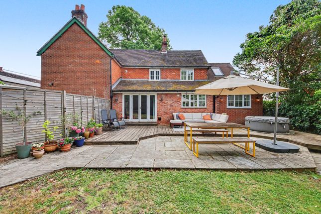 4 bed property, in Broad Lane, £1,100,000