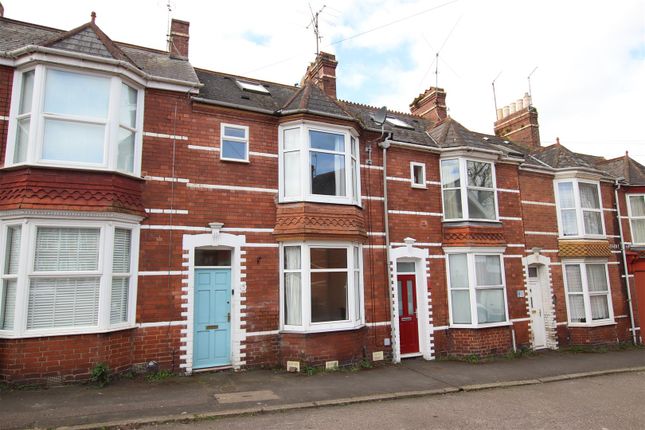3 bed property, in Rosebery Road, £240,000