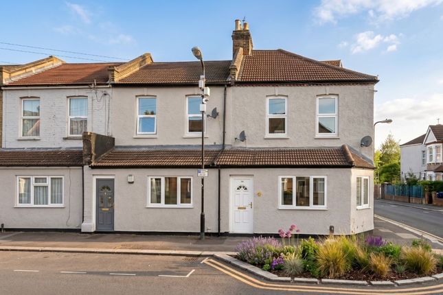 1 bed property, in Station Road, £360,000