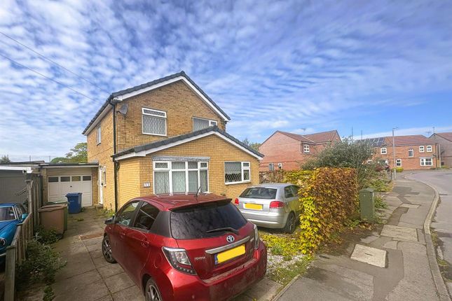 4 bed property, in Ashcourt Drive, £259,950