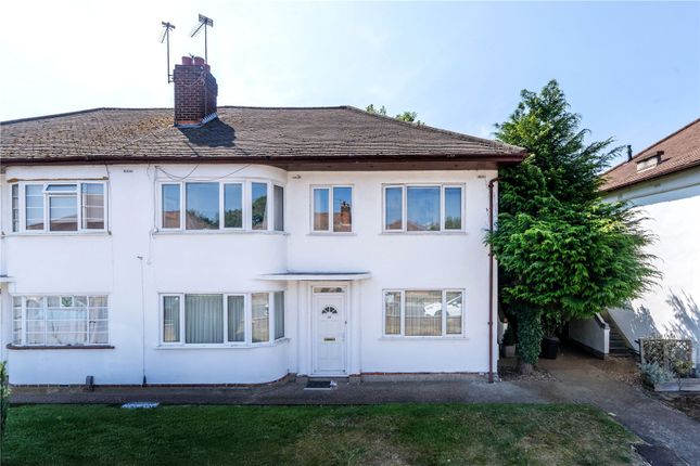 3 bed property, in Fulwood Gardens, £525,000