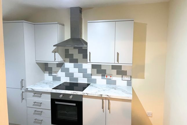 5 bed property, in Barkis Road, £220,000