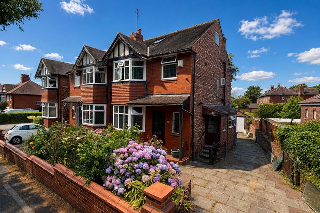4 bed property, in Edgeley Road, £400,000