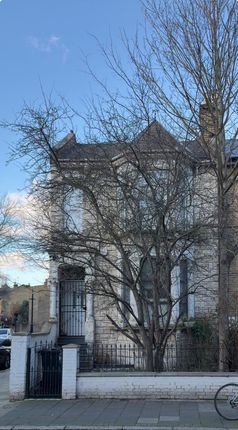 4 bed property, in Brooke Road, £1,799,000