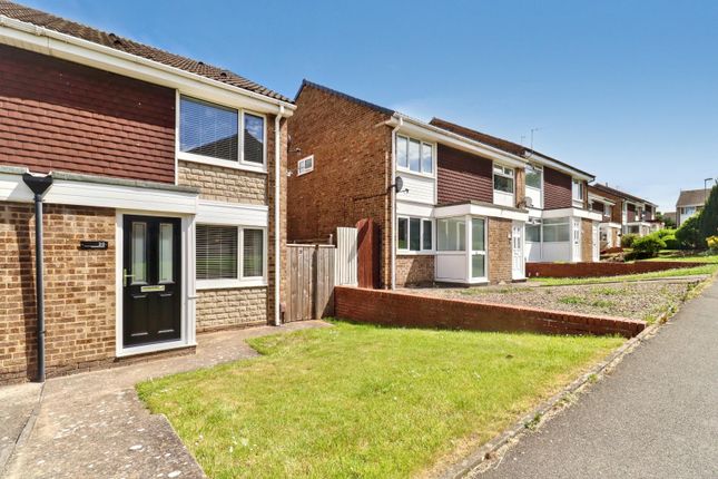 2 bed property, in Brackenthwaite, £150,000