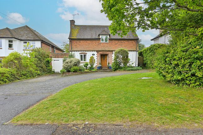 5 bed property, in Wood End Road, £1,550,000
