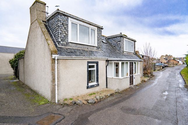 4 bed property, in Clyde Street, £190,000