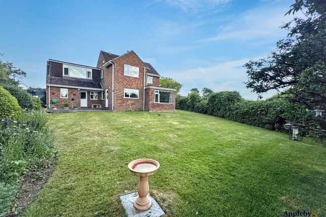 4 bed property, in Whaddon Lane, £725,000