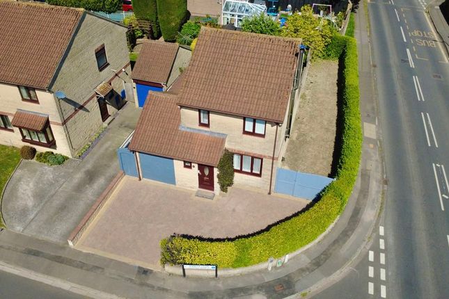 3 bed property, in Roebuck Close, £339,950